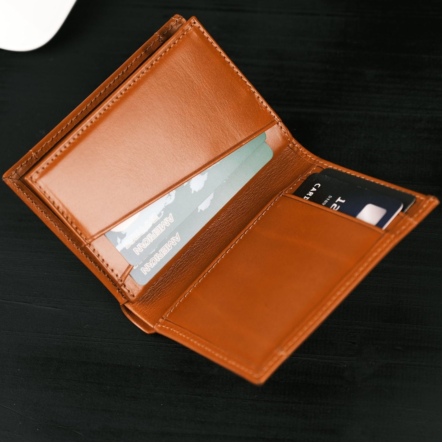 Glendo Apple AirTag Slot Leather Handcrafted Wallet - Unisex